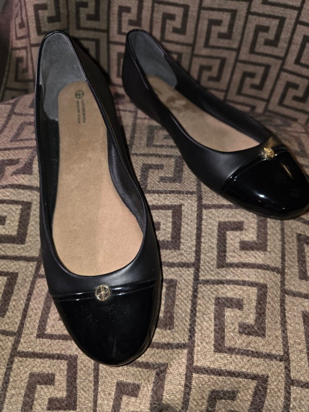 Giani Bernini Black Patent Toe Ballet Flats 8